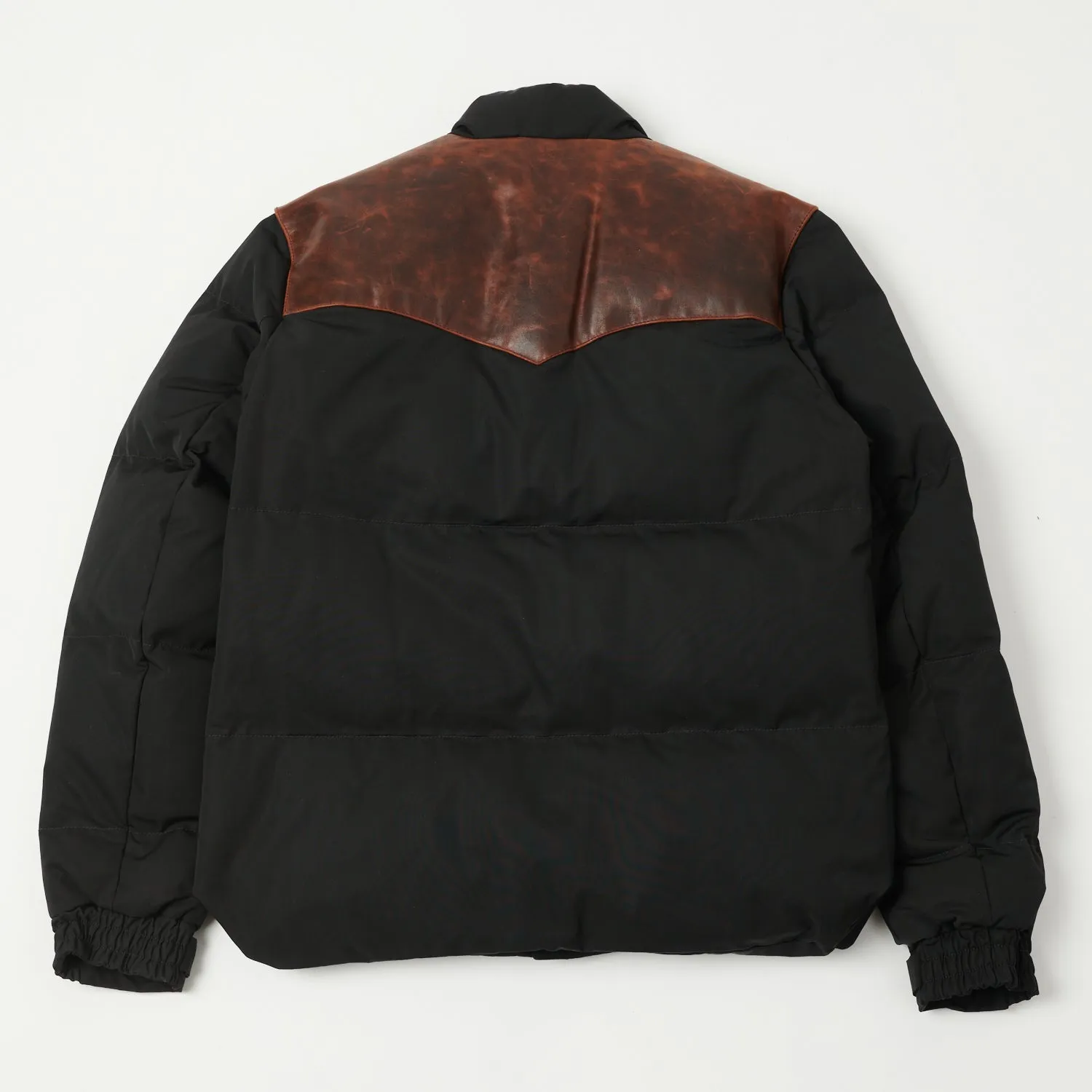 Shangri-La Heritage 'Bivacco' Western Down Jacket - Black