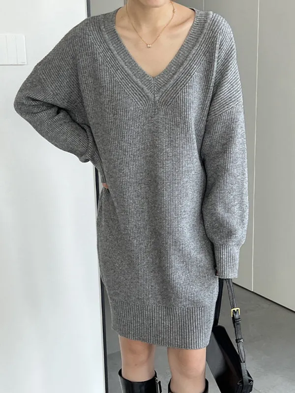 Simple Loose Long Sleeves Solid Color V-Neck Sweater Dresses